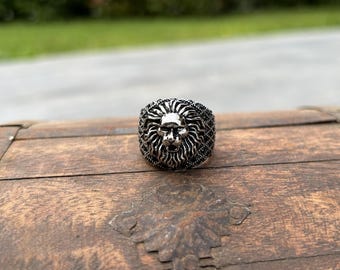 Anillo Mágico del León de la Autoridad: Joya Oculta Metafísica de Coraje, Fuerza y Protección.
