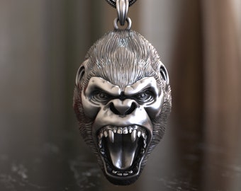 Dynamic 925 Sterling Silver Roaring Gorilla Necklace, Majestic Wildlife Inspired Pendant, Powerful Animal Symbol Jewelry, Unique Design