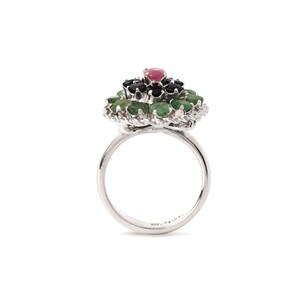 Sterling silver ring with colorful gemstone ring flower design