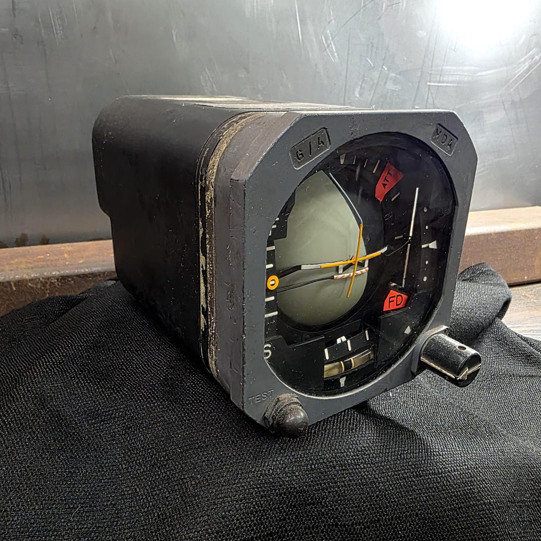 Horizontal Direction Indicator Flight Instrument | Indicated Cockpit ...
