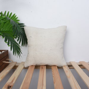 Gift Pillow, Pillow for Couch, 14x14 Boho Pillow Sham Cover, Turkish Kilim Pillow, White Pillow Cover, Hemp Pillow, Vintage Kilim Pillow,