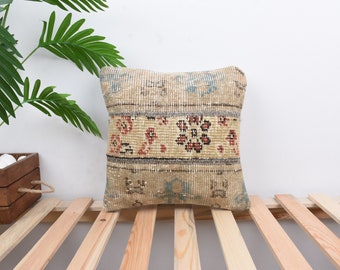 Throw Kilim Pillow, Ethnical Kilim Rug Pillow, 14x14 Kilim Pillow Cover, Vintage Kilim Pillow, Beige Patchwork Pillow, Textured Pillow,