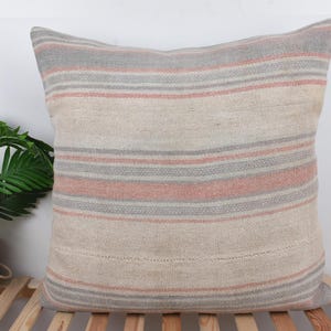 Kilim Pillow, Vintage Kilim Throw Pillow, 32x32 Kilim Cushion Sham, Boho Pillow Sham Cover, Beige Cushion, Vintage Striped Kilim Pillow,