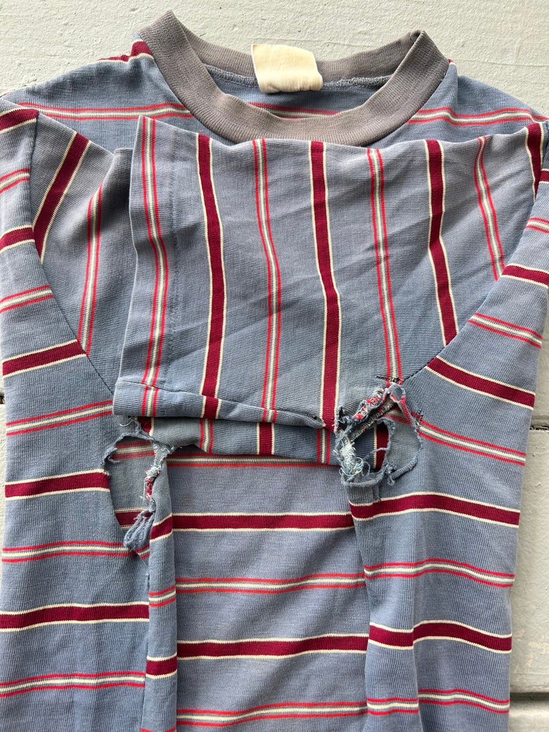 Vintage 60s Striped T shirt M Grey red The inn shop by Penneys Towncraft 100% cotton made in USA pocket tee image 4