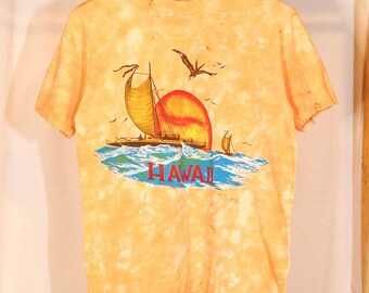 Vintage 70s Hawaii Hi Cru graphic t shirt (M) tie dye orange boat Ocean made in USA