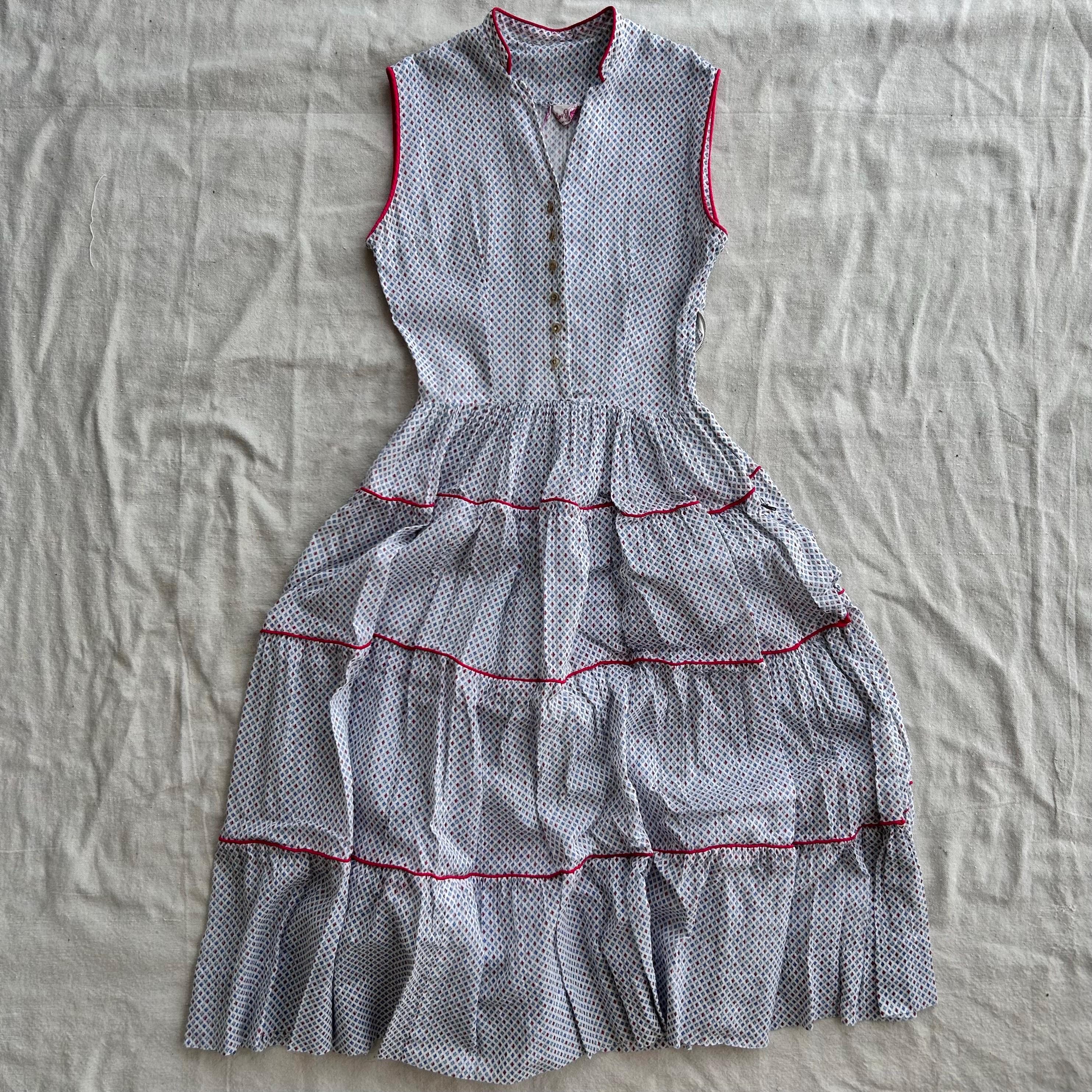 Vintage 50s Kay Windsor Juniors Dress (S) White blue red Sleeveless sundress mid century mod print made in USA