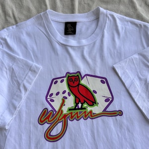 Camiseta OVO Octobers Very Own Wynn Las Vegas (talla S), blanca, con gráfico, estilo casino, rara