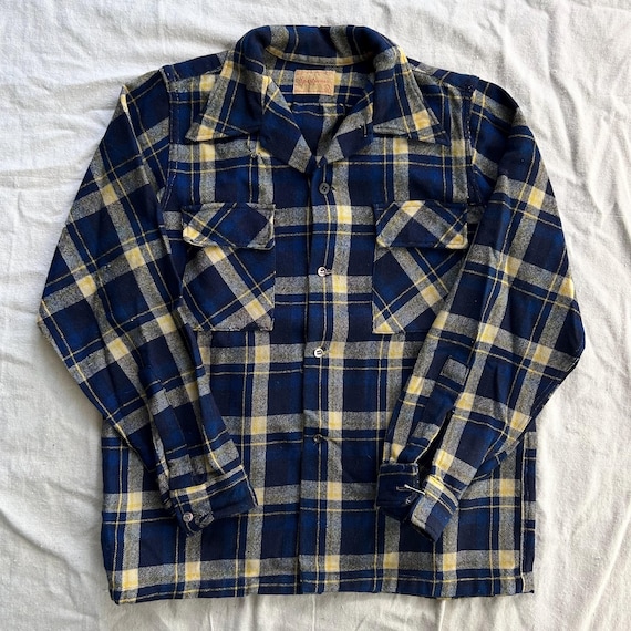 Vintage 1950s Sportswear Wool Flannel Button up Shirt (L
