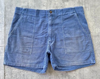 Vintage 90s corduroy surf shorts (38) Faded blue Towncraft Penneys ocean pacific style