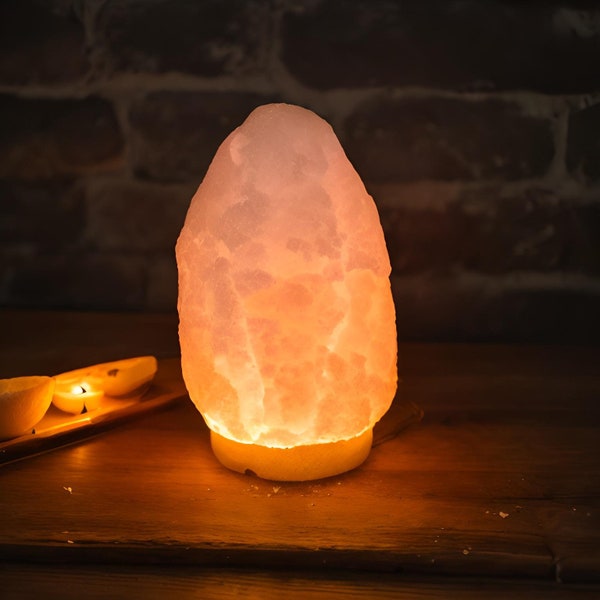 Lámpara de sal natural del Himalaya en varios tamaños Decoración relajante, resplandor calmante, lámpara de cristal de iluminación de bienestar Lámpara de sal rosa pura