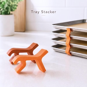 Organizadores de Assadeiras: Organize sua Cozinha! Empilhadores de Assadeiras prontos para impressão 3D, arquivo STL para download instantâneo e soluções eficientes.