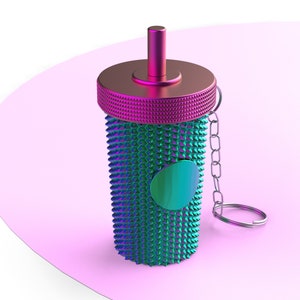 Nieten Becher Schlüsselanhänger - Pill Box, abnehmbarer Schraubverschluss, für Becher Liebhaber, Geschenk für Freunde, bereit zum Drucken, 3D STL Datei digitaler Download