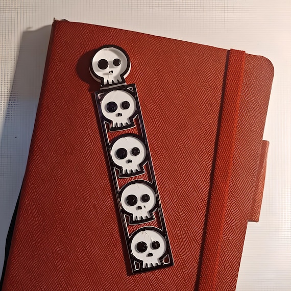 Halloween Skull BookMark, Scare BookMark 3D STL File, Skull Lover Accessories, Book Lover Gift, 3D STL File Digital Download, Halloween
