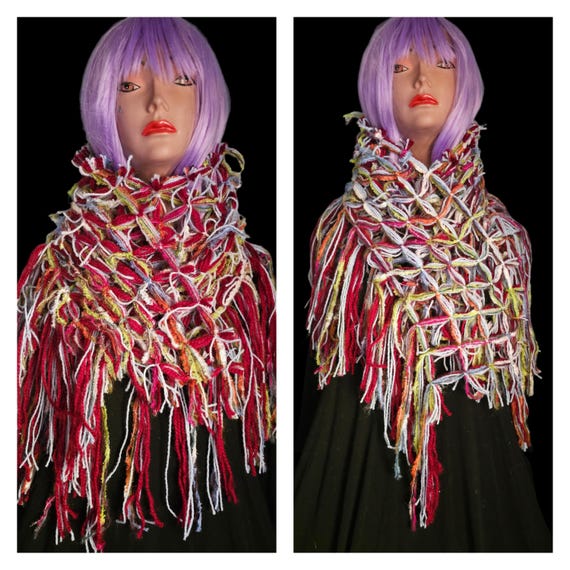 Handwoven Fringe Scarf, Reversible Waffle Weave, Wearable  display picture 3