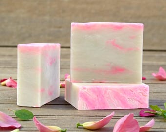 Red Clover Green Tea - Cold Process Soap Bar