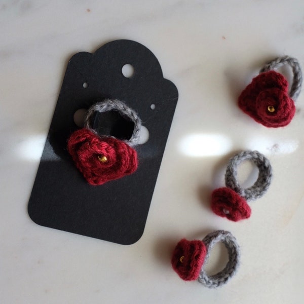 Flower crochet rings with pearls/metal free rose rings/handmade adjustable micro crochet rings/water resistant rings for girls/pinky rings