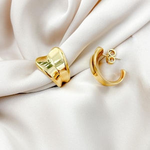 Big Chunky Gold Stud Earrings – Bold and Stylish Statement Jewelry, Large Minimalist Earrings for Everyday Glam, Gold Studs for Women