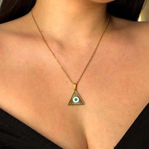 Triangle Eye Gold Necklace | Evil Eye Pendant | Dainty Gold Chain | Protective Jewelry | Geometric Triangle Pendant | Gift for Her