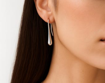 18 kt vergulde waterdruppel hangoorbellen: minimalistische bruidssieraden