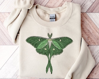 Moth Sweatshirt, Goth Sweatshirt, Butterfly Sweatshirt, Gothic Sweatshirt, Witchy Sweatshirt, Dark Academia Sweatshirt, Moth Graphic Hoodie
