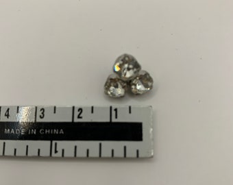 vintage buttons Rhinestone on metal (new)