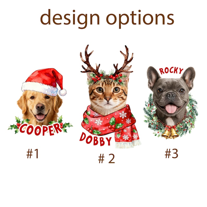 Op de afbeelding: De afbeelding toont drie huisdierportretten met feestelijke thema's. Een golden retriever draagt een kerstmuts en de naam "COOPER". Een kat is versierd met geweien en een sjaal, met het label "DOBBY". Een bulldog, genaamd "ROCKY", draagt een krans. De tekst "design options" staat bovenaan.