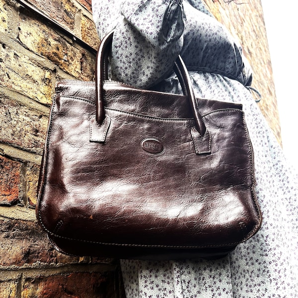 Vintage Brown Leather Hand Bag