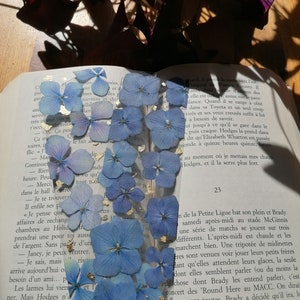 Handmade blue hydrangea bookmark