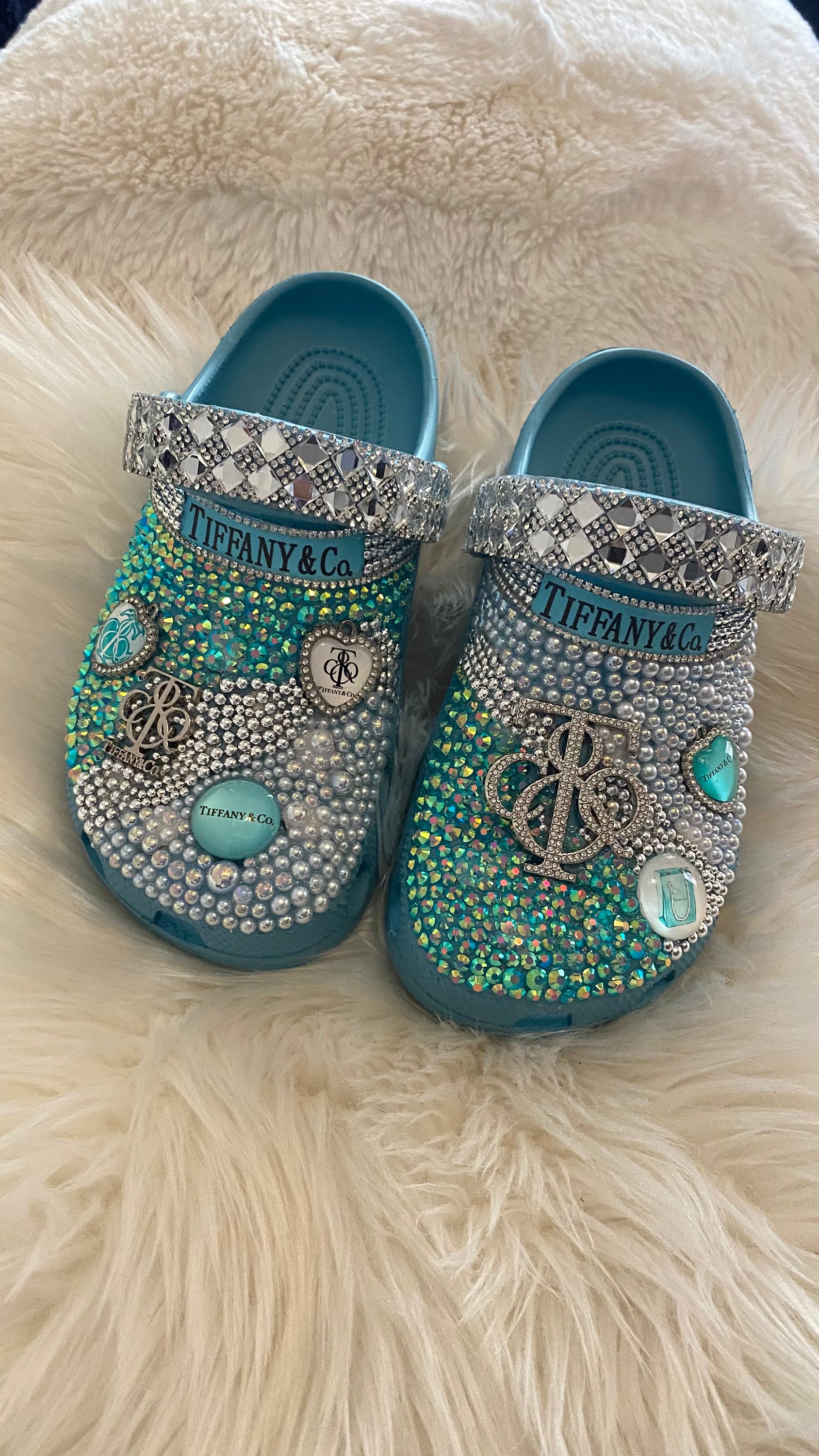 Charm Xpress - #crocs #sandals #slides #jibbitz #charms #michaelkors # louisvuitton #LV #MK #smallbusiness #smallbusinessowner  #smallbusinesssupport