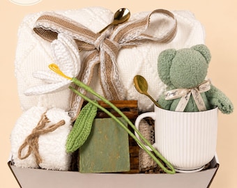 Cozy Hygge Gift Box for Her, Gift Box for Her, Care Package for Him, Gift Basket, Birthday Present, Thank You Gift, Thinking of You Box