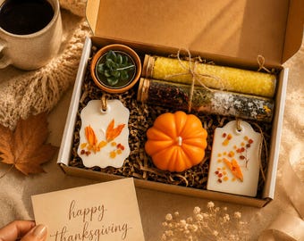 Thanksgiving Gift Box for Women, Fall Self Care Gift Basket, Cozy Autumn Care Package, Pumpkin Spa Gift Set, Hostess Gift, Thank You Gift
