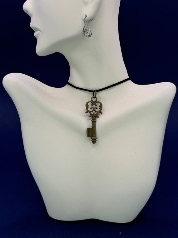 My Heart Key, Key Y2K Necklace, Vintage Keys, Skeleton Key, Antique Gate, Church Keys, Steampunk Keys, Replica Brass, Protection Necklace - Etsy My Heart Key, Key Y2K Necklace, Vintage Keys, Skeleton Key, Antique Gate, Church Keys, Steampunk Keys, Replica Brass, Protection Necklace - Etsy