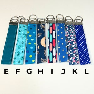 Handmade Keychain, Fabric Keychain, Keychain Wristlet, Fabric Keychain Wristlet, Cute Keychain Wristlet, Floral Keychain