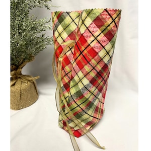 Christmas Gift Bag Reusable, Fabric Gift Bag, Secret Santa, Reusable Gift Bag, Holiday Gift Bag Medium, Eco-Friendly Gift Bag, Teacher Gift