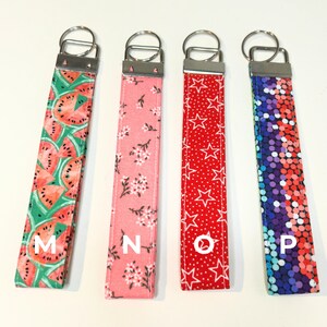 Fabric Keychain, Handmade Keychain, Keychain Wristlet, Fabric Keychain Wristlet, Cute Keychain Wristlet, Floral Keychain