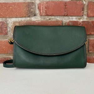 Green Vintage Coach - Etsy