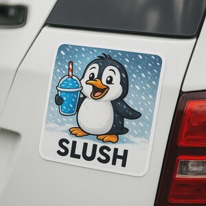 Pinguin Aufkleber Slush im Schneesturm Lustiger Sticker für Wohnwagen Wohnmobil Camper personalisierbar Geschenk für Kältemuffel