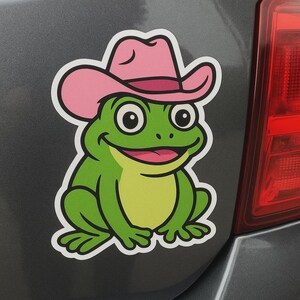 Divertente adesivo a forma di rana con cappello da cowboy rosa per laptop, auto e camper. Regalo per gli amanti degli animali e dell'umorismo un po' eccentrico.