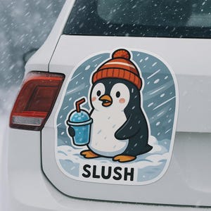 Pinguin Aufkleber Slush im Schneesturm Lustiger Sticker für Wohnwagen Wohnmobil Camper personalisierbar Geschenk für Kältemuffel