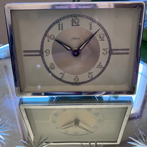 Vintage Art-Deco "Kaiser" Travel Wind-Up Alarm Clock with Streamlined Chrome, Portable Table-Top Stand, Made in Germany