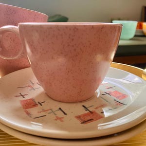 Vintage Tickled Pink Vernonware Speckled Pastel Pink Ceramic Coffee Cups and Saucers Metlox 1950s MidCentury California Pottery — 4 sets