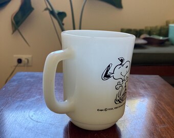 Vintage Snoopy Fire King Mug 1958, 1965 Schulz Peanuts Collectible