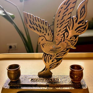 Vintage 1960 Brass Dove Jerusalem Candlestick Holder Shabbat English Modernist Judaica Israel Classic Midcentury Design, 1 piece