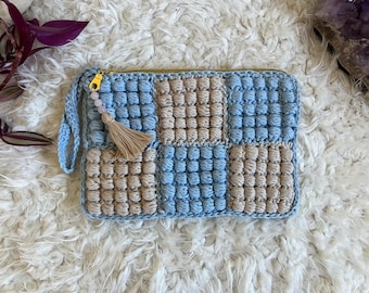 Handmade Crochet Bubblestitch Pouch • Blue Beige Checker Wristlet Bag
