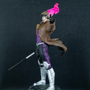Gambit - X-Men collectible figure premium format statue painted 1/6 Scale model