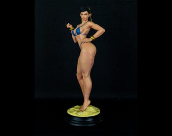 Chun-Li Figure – Fighting Game Heroine Statue – Hand Painted Gaming Collectible – Fan Art Display Gift