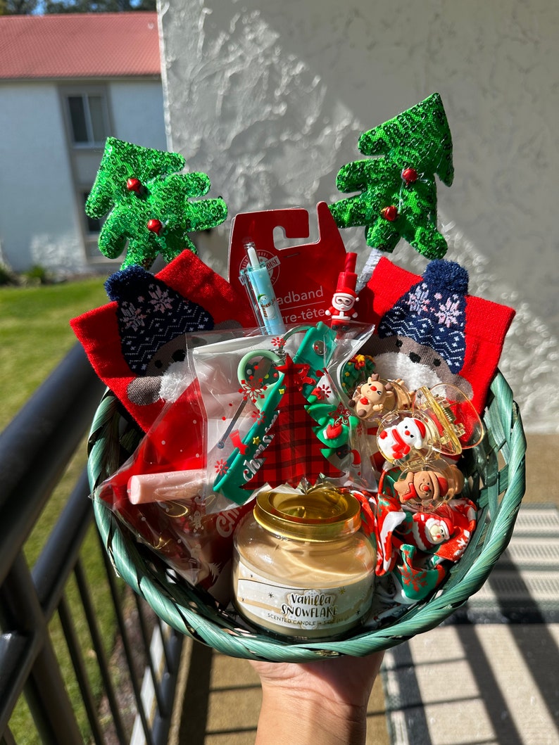 Cute Christmas Baskets for Friends, Family, Teachers Etsy