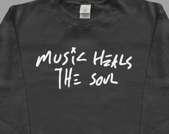 Music Heals The Soul MGK Sweatshirt Machine Gun Kelly Quote Inspired Pullover Merch Grunge Pop Punk Music Musician Gift Unisex Men Women's