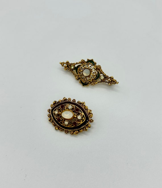Set of Two Vintage Brooches