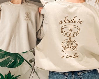 Sudadera de novia personalizada - Sudadera con capucha con bolsillo y nombre personalizado - Estampado en la espalda - Regalo para fiesta de bodas